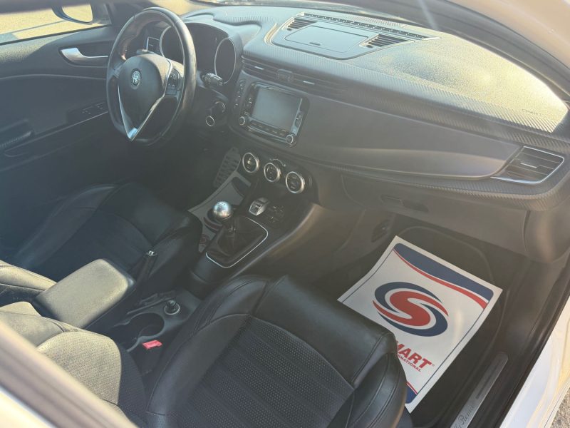 Alfa Romeo Giulietta Serie 2 2.0 JTDM 150ch Lusso – Gps – Clim – Révisée & garantie 6 mois