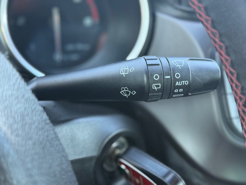 Alfa Romeo Giulietta Serie 2 2.0 JTDM 150ch Lusso – Gps – Clim – Révisée & garantie 6 mois