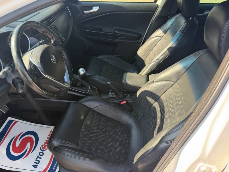 Alfa Romeo Giulietta Serie 2 2.0 JTDM 150ch Lusso – Gps – Clim – Révisée & garantie 6 mois