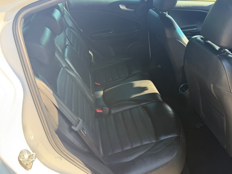 Alfa Romeo Giulietta Serie 2 2.0 JTDM 150ch Lusso – Gps – Clim – Révisée & garantie 6 mois