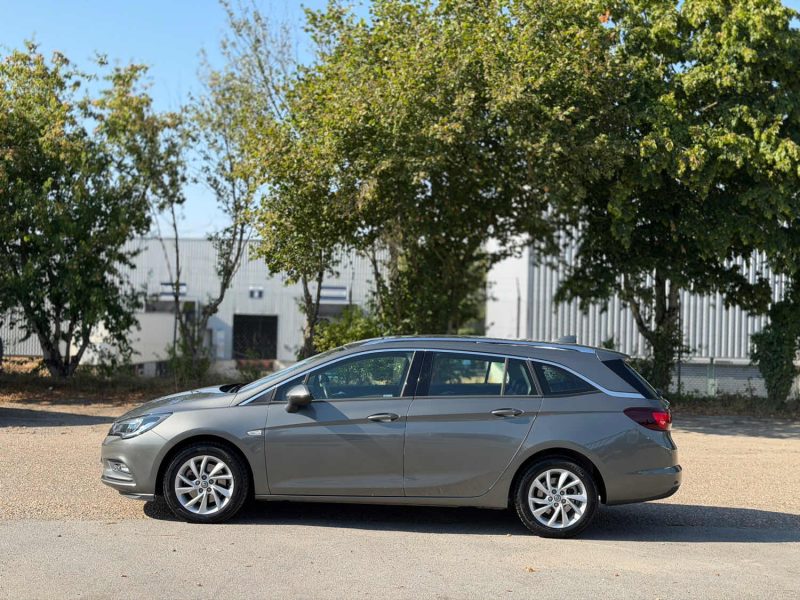 Opel Astra Sports Tourer 1.6 CDTI 136ch Innovation - Clim - Attelage - Révisée & garantie 6 mois 
