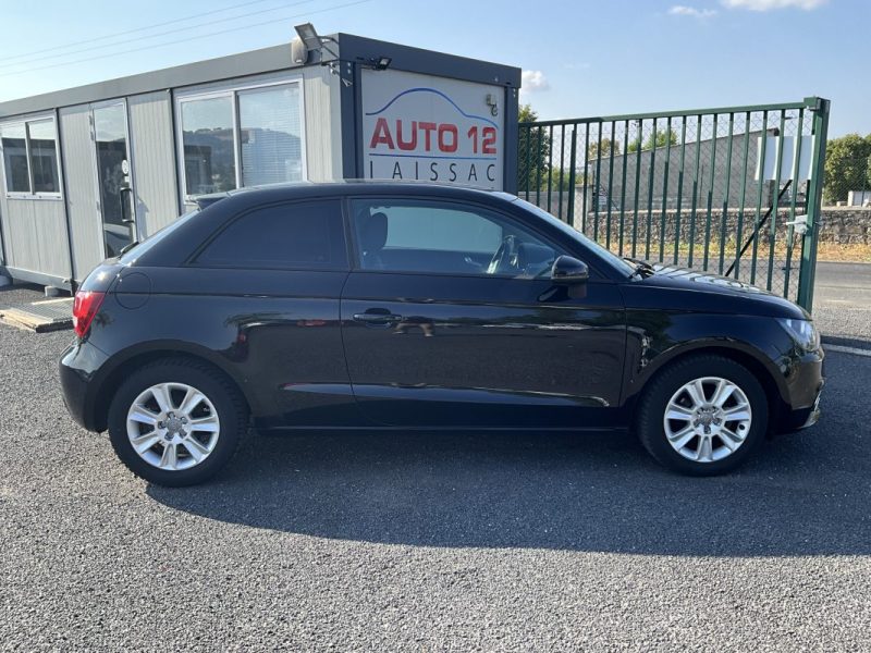 AUDI A1 1.2 TFSI 86 CV ATTRACTION