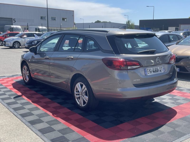 OPEL ASTRA 1.6 CDTI 110 ESSENTIA 2016