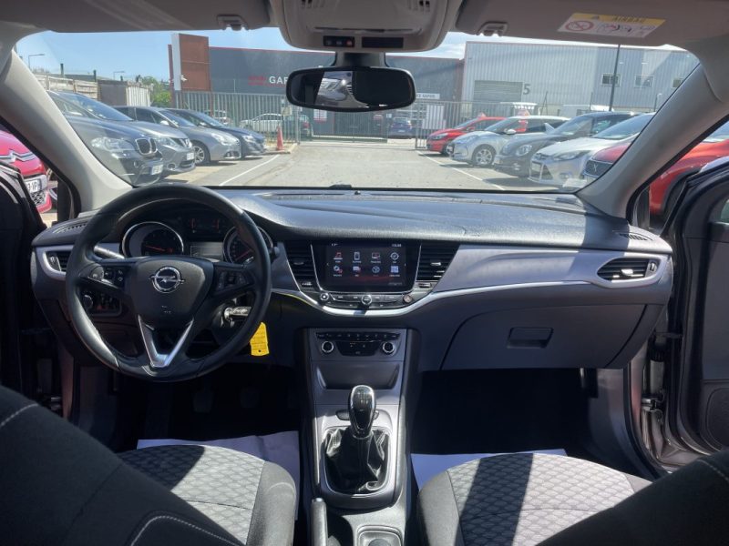 OPEL ASTRA 1.6 CDTI 110 ESSENTIA 2016