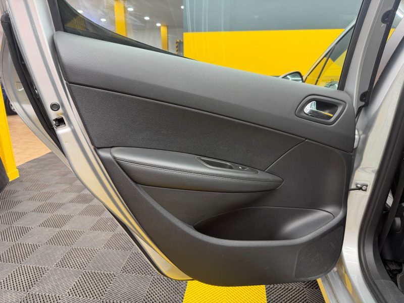 PEUGEOT 308 1.6 THP 156 FELINE BOITE AUTOMATIQUE 
