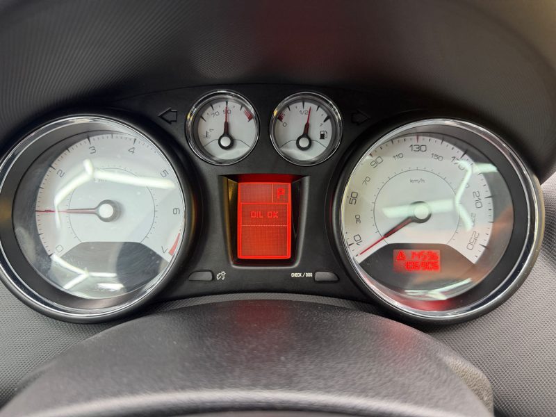 PEUGEOT 308 1.6 THP 156 FELINE BOITE AUTOMATIQUE 