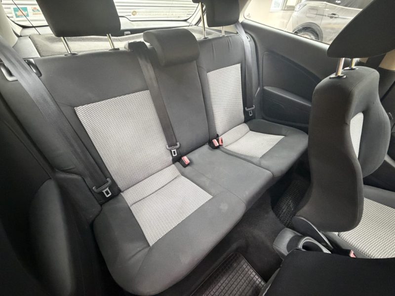 VW POLO V  1.2 70 CH TRENDLINE 