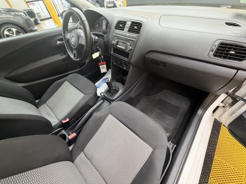 VW POLO V  1.2 70 CH TRENDLINE 