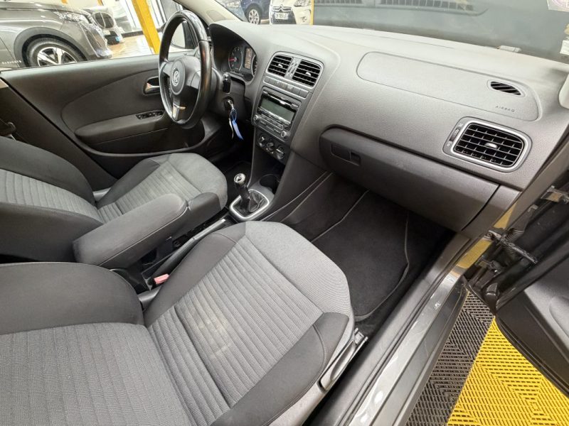 VOLKSWAGEN POLO 1.2 70 CONFORTLINE 