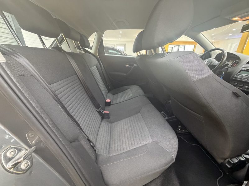 VOLKSWAGEN POLO 1.2 70 CONFORTLINE 