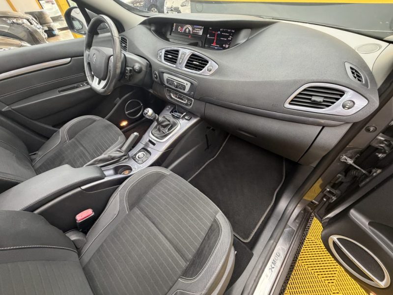 RENAULT SCENICIII XMOD 1.2 TCE 130 BOSE 