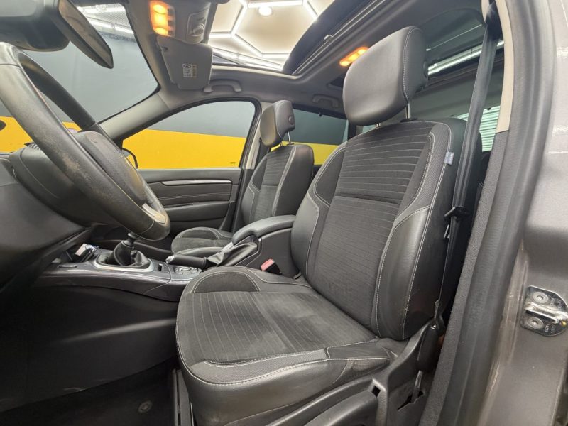 RENAULT SCENICIII XMOD 1.2 TCE 130 BOSE 