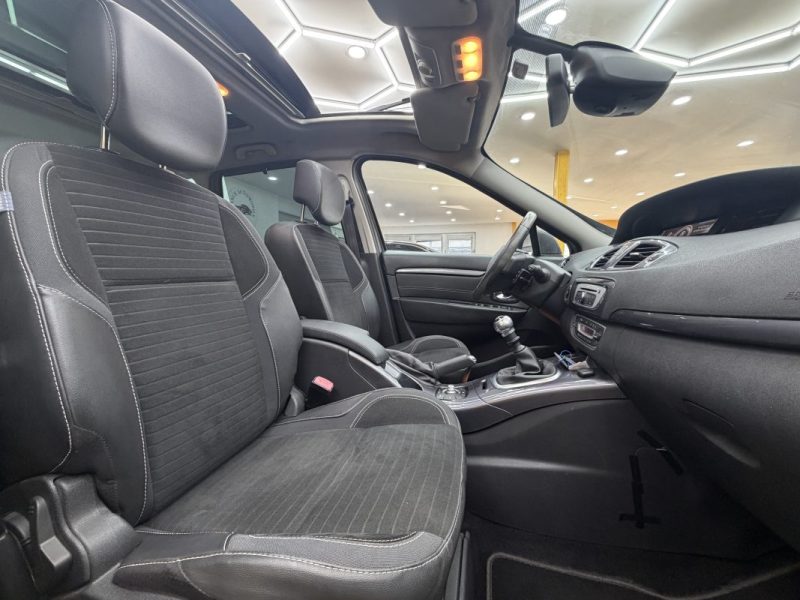 RENAULT SCENICIII XMOD 1.2 TCE 130 BOSE 