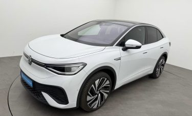 VOLKSWAGEN ID.5 PRO 77 KWH – MATRIX LED – CAMÉRA 360° – ATTELAGE – HUD 2022