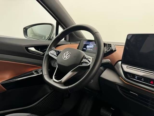 VOLKSWAGEN ID.5 PRO 77 KWH – MATRIX LED – CAMÉRA 360° – ATTELAGE – HUD 2022