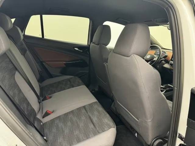 VOLKSWAGEN ID.5 PRO 77 KWH – MATRIX LED – CAMÉRA 360° – ATTELAGE – HUD 2022