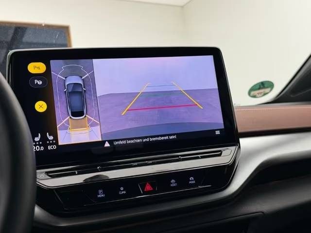 VOLKSWAGEN ID.5 PRO 77 KWH – MATRIX LED – CAMÉRA 360° – ATTELAGE – HUD 2022