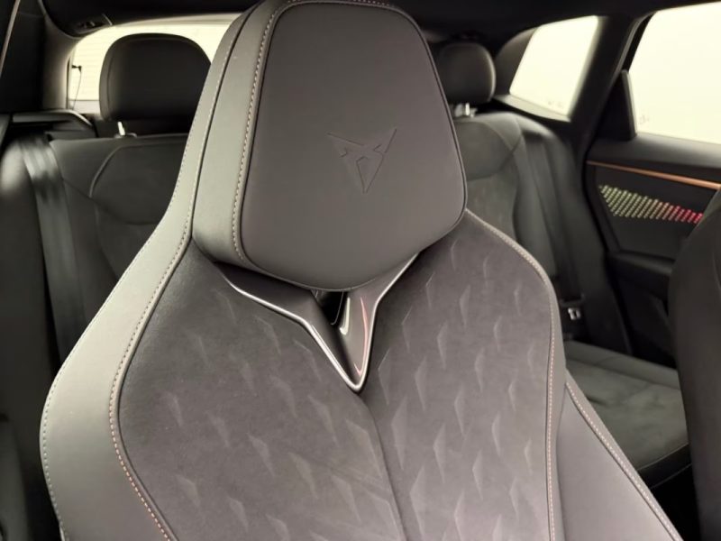 CUPRA TERRAMAR 1.5 EHYBRID DSG 204 CH – TOIT OUVRANT – AFFICHAGE TÊTE HAUTE – ATTELAGE PRÉPARÉ 2025