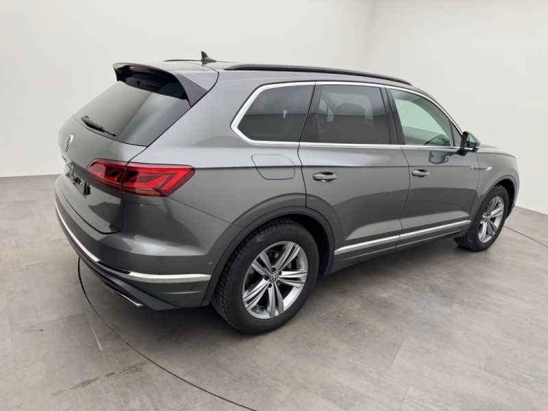 VOLKSWAGEN TOUAREG TDI 4MOTION ELEGANCE – SUSPENSION PNEUMATIQUE – IQ.LIGHT MATRIX – ATTELAGE 2023