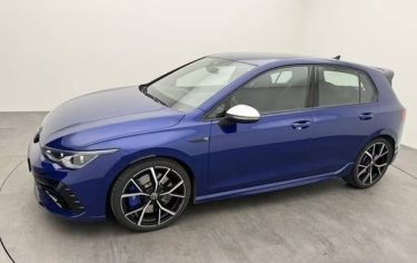 VOLKSWAGEN GOLF 8 R DSG 4MOTION – PACK PERFORMANCE – DCC – IQ.LIGHT MATRIX 2021