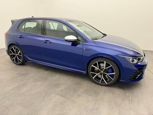 VOLKSWAGEN GOLF 8 R DSG 4MOTION – PACK PERFORMANCE – DCC – IQ.LIGHT MATRIX 2021