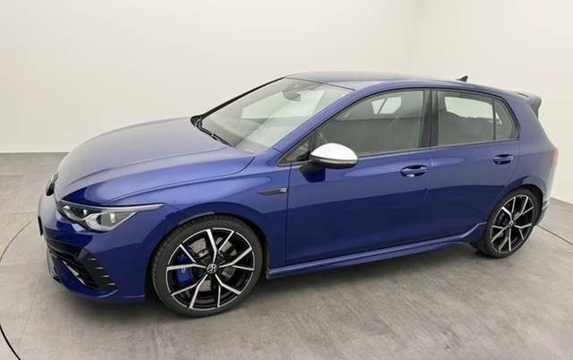 VOLKSWAGEN GOLF 8 R DSG 4MOTION – PACK PERFORMANCE – DCC – IQ.LIGHT MATRIX 2021