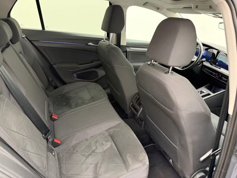 VOLKSWAGEN GOLF 8 2.0 TDI DSG STYLE – PANO – NAVIGATION – AFFICHAGE TÊTE HAUTE 2022