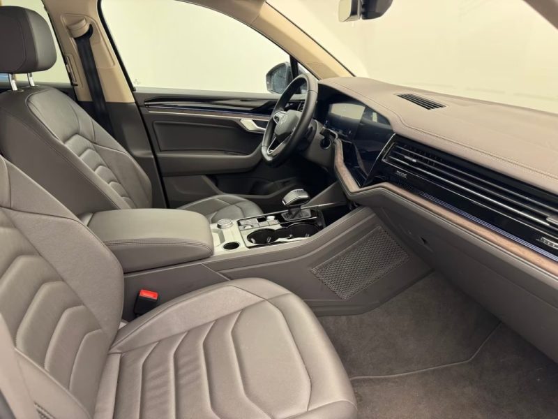VOLKSWAGEN TOUAREG EHYBRID V6 4MOTION ATMOSPHERE – PANO – PHARES MATRIX IQ.LIGHT – DISCOVER PREMIUM – JANTES 20\" 2021