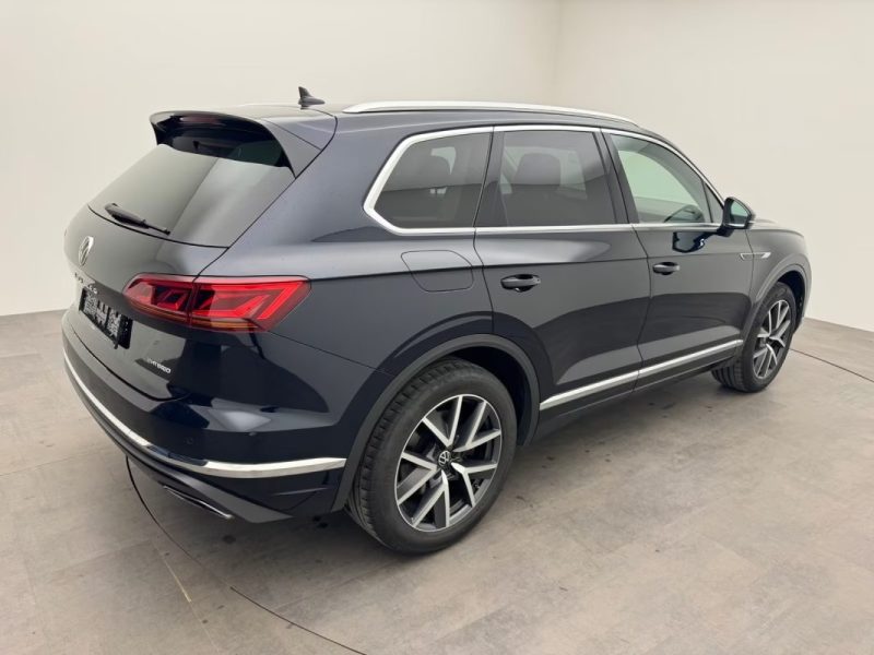 VOLKSWAGEN TOUAREG EHYBRID V6 4MOTION ATMOSPHERE – PANO – PHARES MATRIX IQ.LIGHT – DISCOVER PREMIUM – JANTES 20\" 2021