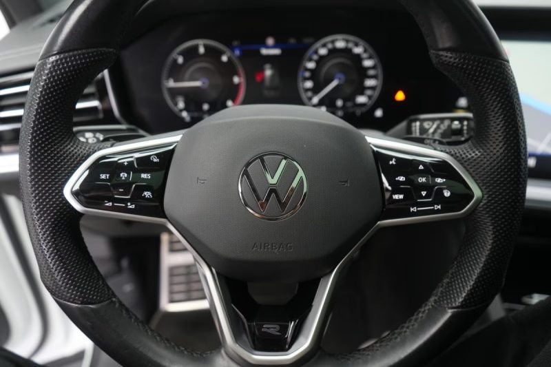 VOLKSWAGEN TOUAREG 3.0 V6 TDI 4MOTION R-LINE – CAMÉRA 360° – PANO – AFFICHAGE TÊTE HAUTE – SIÈGES MASSANTS & VENTILÉS 2022