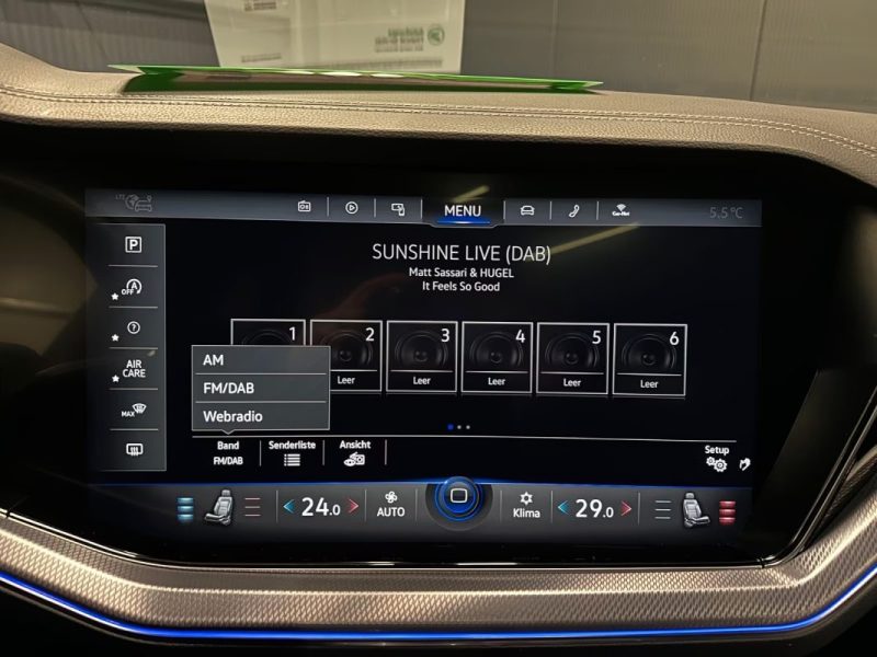 VOLKSWAGEN TOUAREG 3.0 V6 TDI 4MOTION R-LINE BLACK STYLE – PANO – SUSPENSION PNEUMATIQUE – COCKPIT INNOVISION – AFFICHAGE TÊTE HAUTE – SIÈGES MASSANTS & VENTILÉS 2021