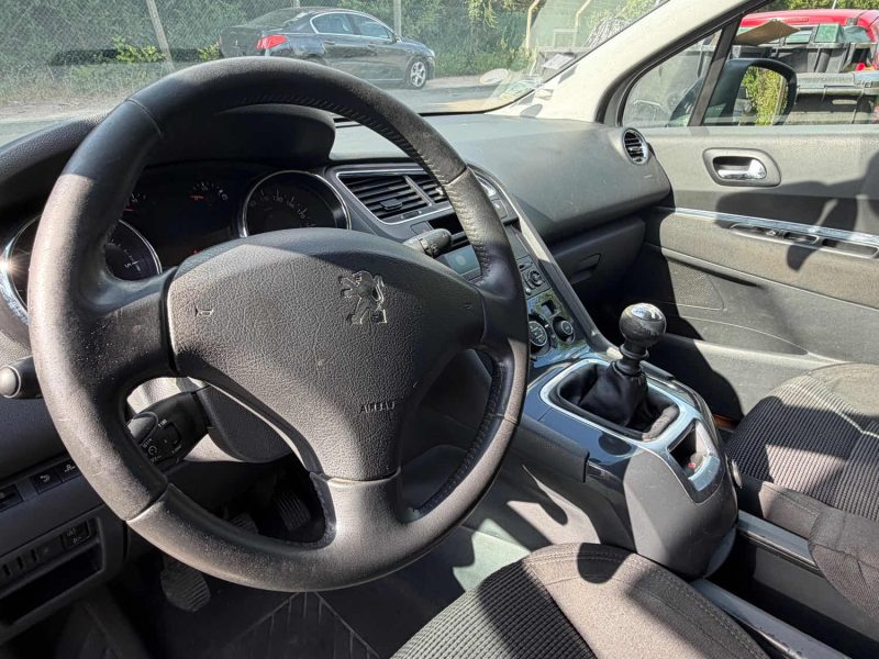 Peugeot 5008 1.6 hdi 110 Premium Pack