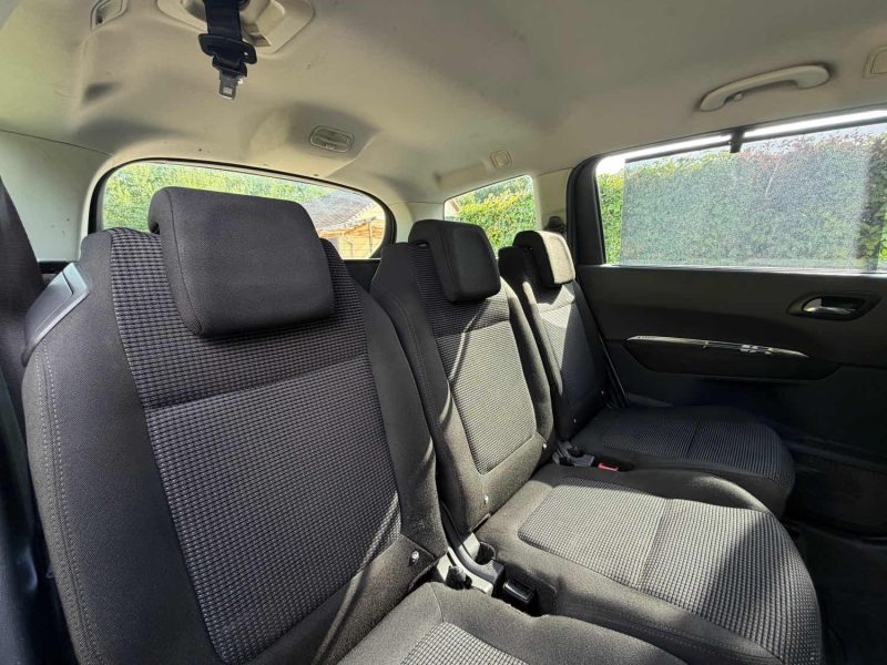 Peugeot 5008 1.6 hdi 110 Premium Pack