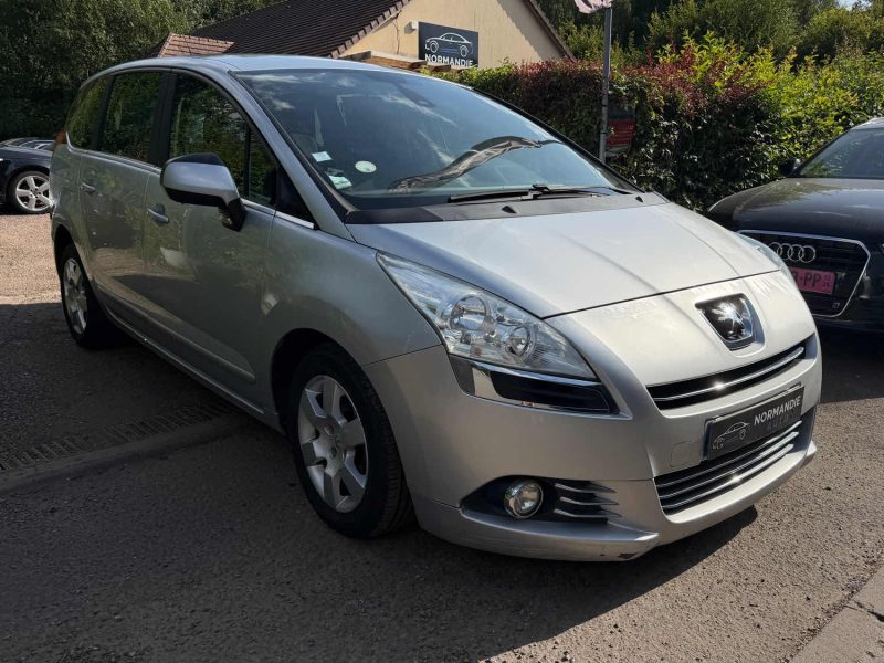 Peugeot 5008 1.6 hdi 110 Premium Pack