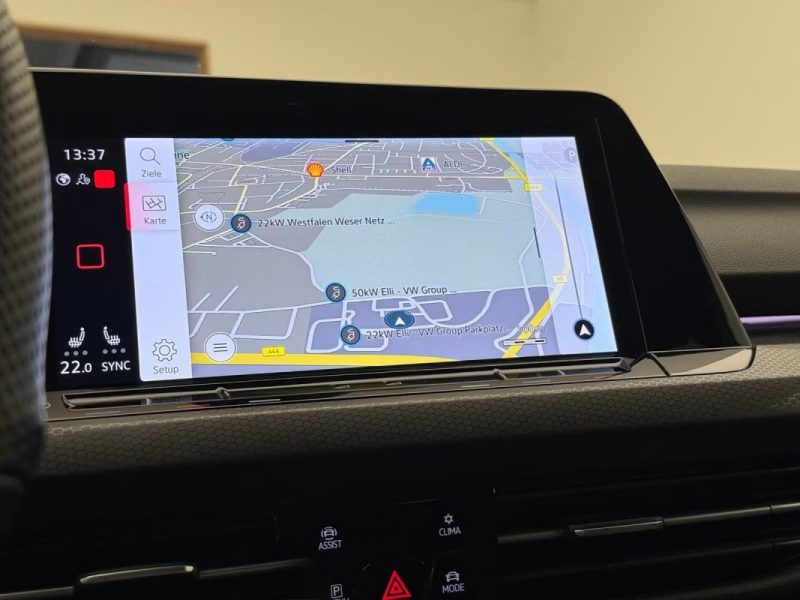 VOLKSWAGEN GOLF 8 GTI 2.0 TSI DSG BLACK STYLE – PANO – JANTES 19\" ADELAIDE – SYSTÈME SON HARMAN KARDON – COCKPIT DIGITAL PRO – PACK BUSINESS PREMIUM 2022