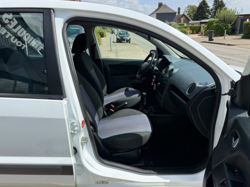Ford Fusion 1.4 80Ch Trend - 76 107 km