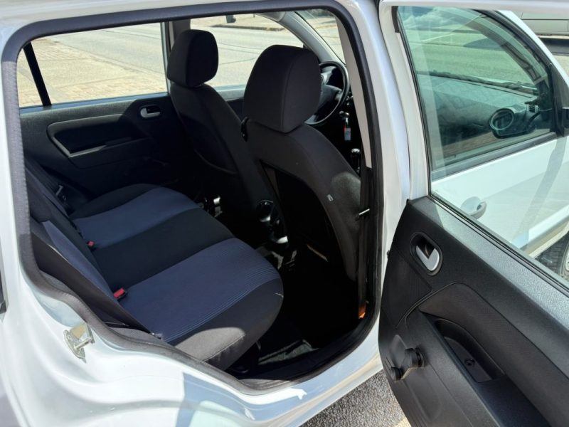 Ford Fusion 1.4 80Ch Trend - 76 107 km
