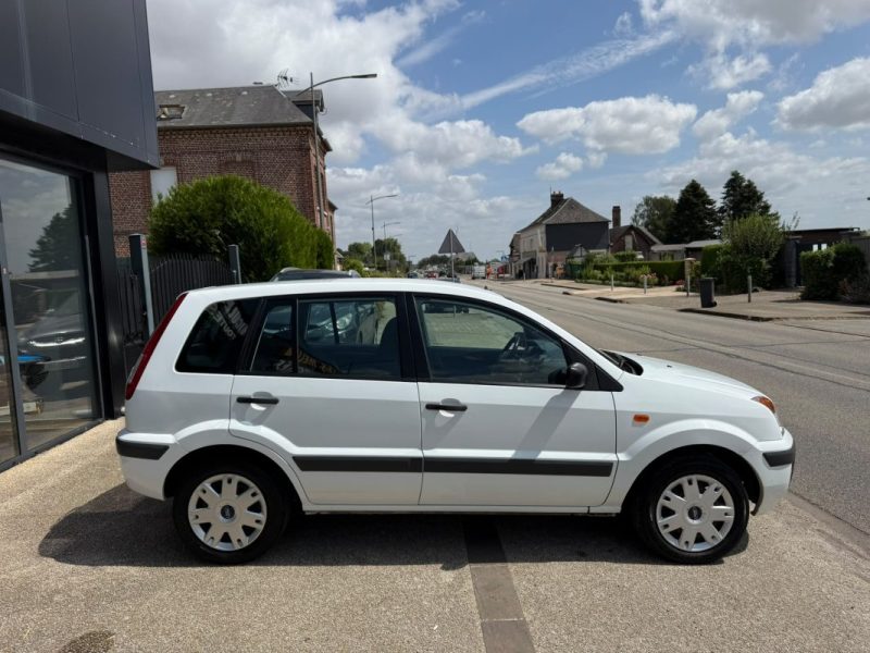 Ford Fusion 1.4 80Ch Trend - 76 107 km