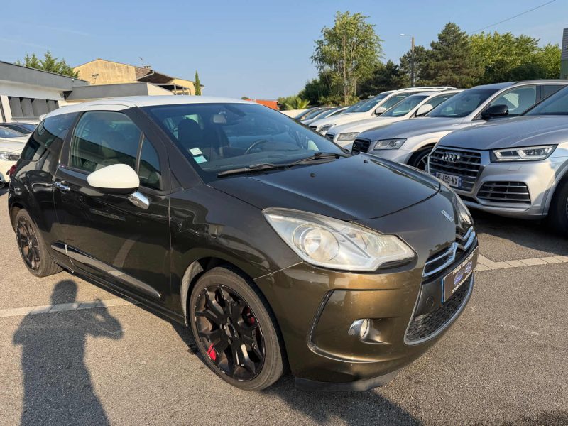 CITROEN DS3 1.6 E-HDI 110 SPORT CHIC 2011