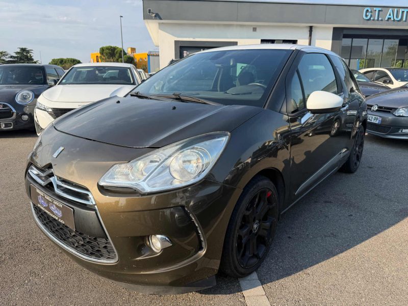 CITROEN DS3 1.6 E-HDI 110 SPORT CHIC 2011