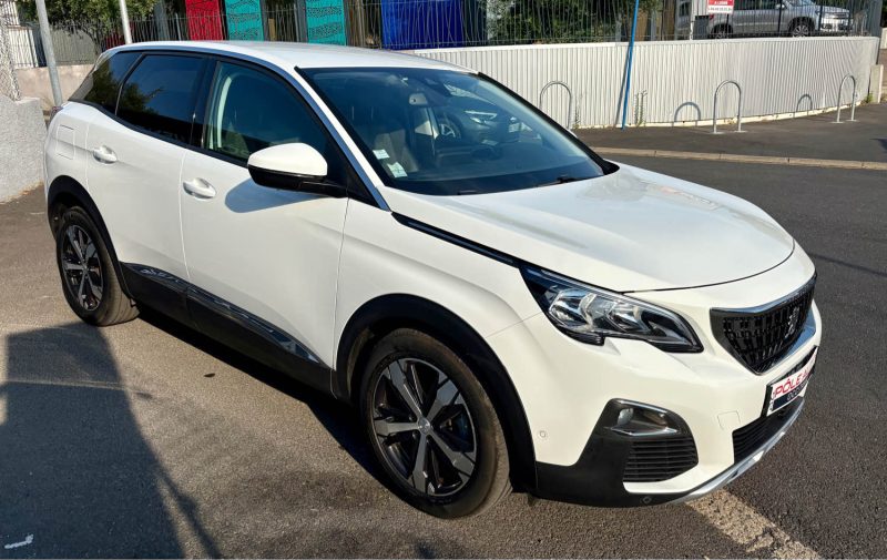 PEUGEOT 3008 II 1.5 BLUE HDI 130 ACTIVE 2019
