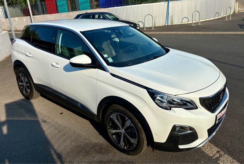 PEUGEOT 3008 II 1.5 BLUE HDI 130 ACTIVE 2019