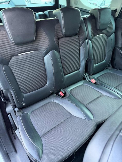 RENAULT GRAND SCENIC - 1.6 DCI - 130 ch - 7 place - GARANTIE 3 MOIS 