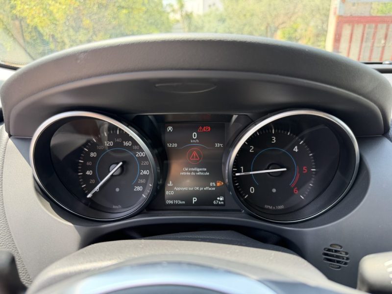 JAGUAR  F-PACE 20D 180CH AWD R-SPORT BVA8 2018