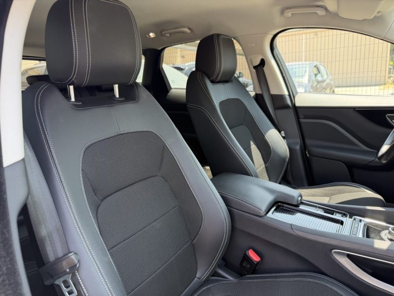 JAGUAR  F-PACE 20D 180CH AWD R-SPORT BVA8 2018