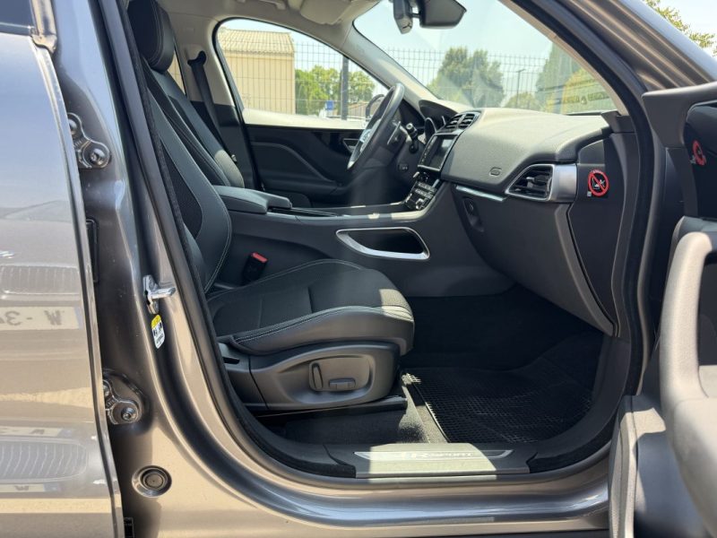 JAGUAR  F-PACE 20D 180CH AWD R-SPORT BVA8 2018