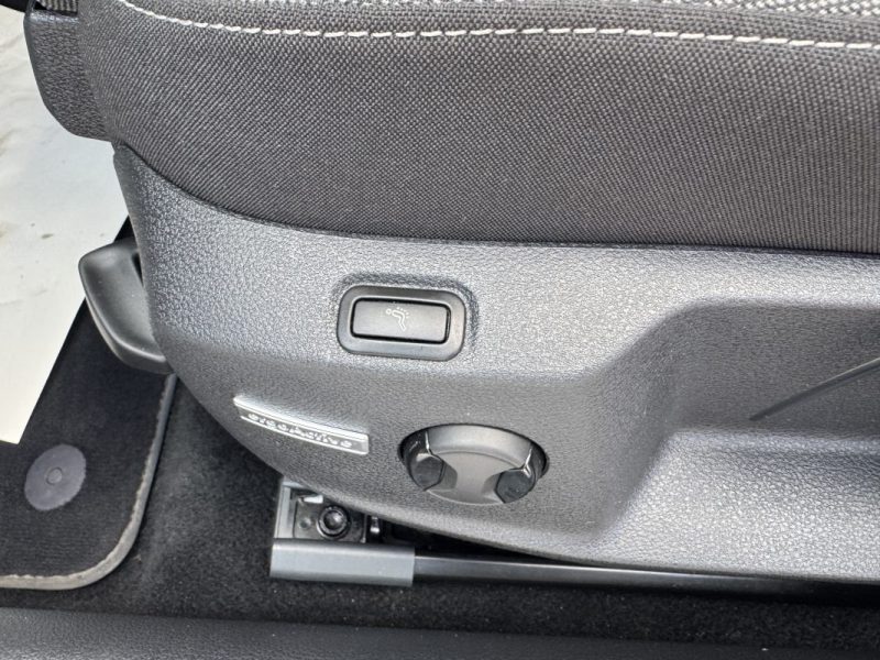 VOLKSWAGEN GOLF SW 1.6 TDI 115 CARAT DSG
