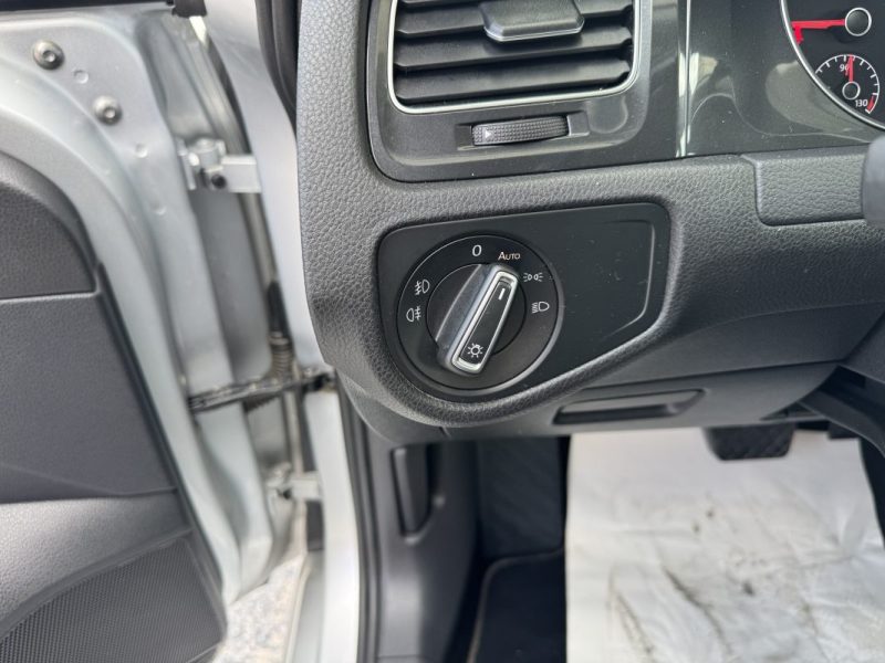 VOLKSWAGEN GOLF SW 1.6 TDI 115 CARAT DSG