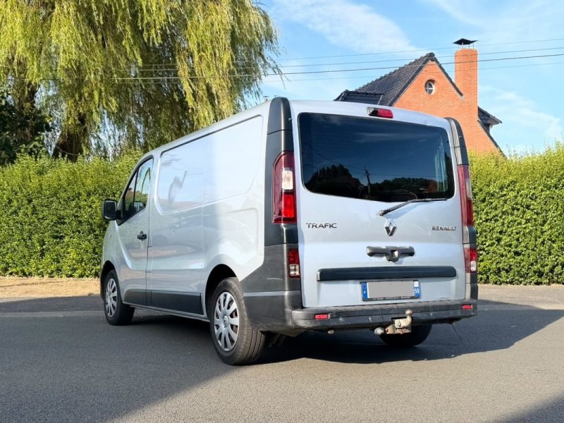 ✅ 7900€ HT | RENAULT TRAFIC 1.6 D PACK NAVI+ // Entretien Exclusif Renault // Caméra de Recul