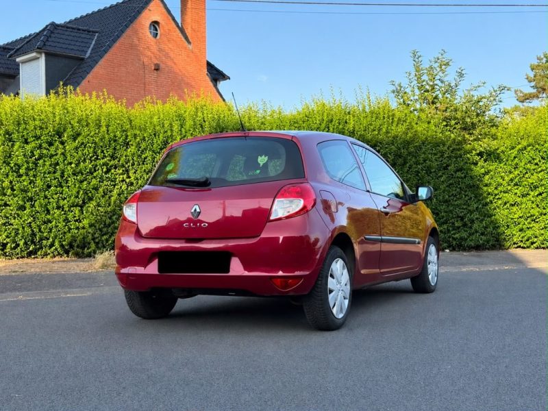 ✅ Petit Budget RENAULT CLIO 1.2 EXPRESSION // Bon état global // Faible Kilométrage